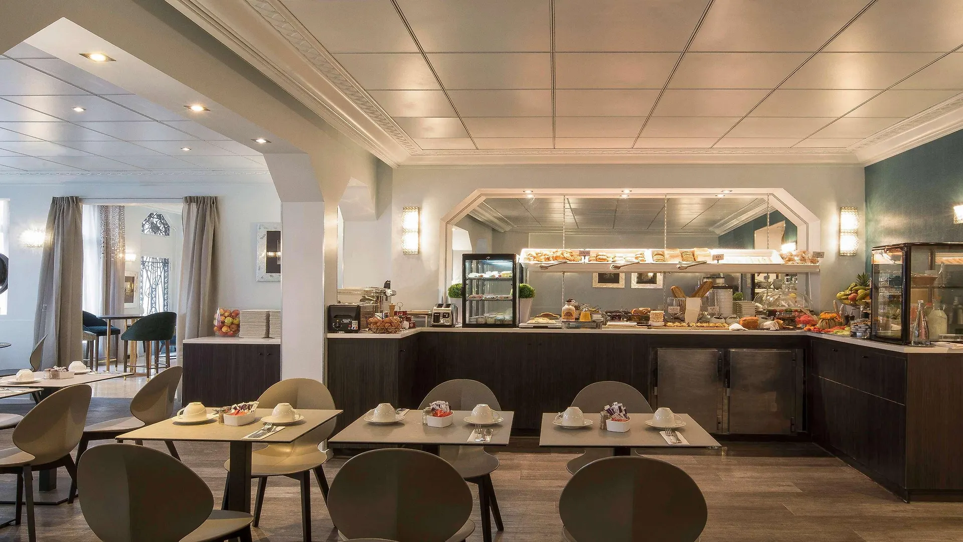 Mercure Opera Faubourg Montmartre Hotel Paris