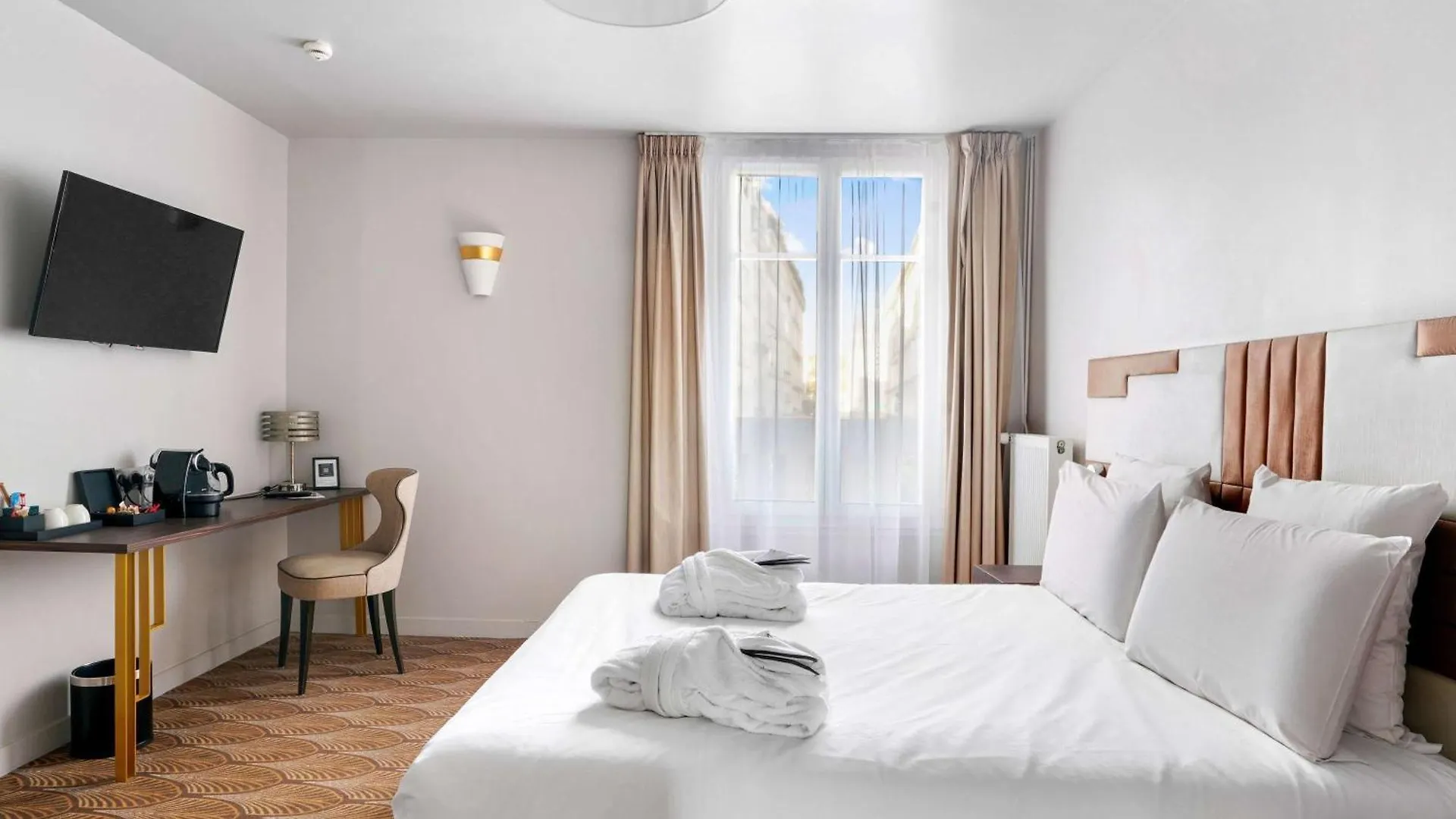 Mercure Opera Faubourg Montmartre 4*