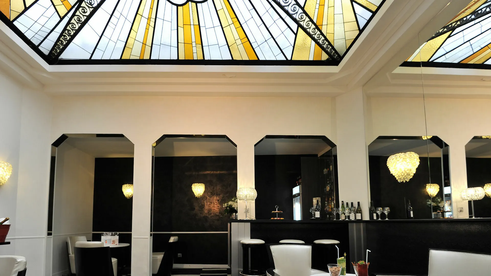Hotel Mercure Opera Faubourg Montmartre Paris